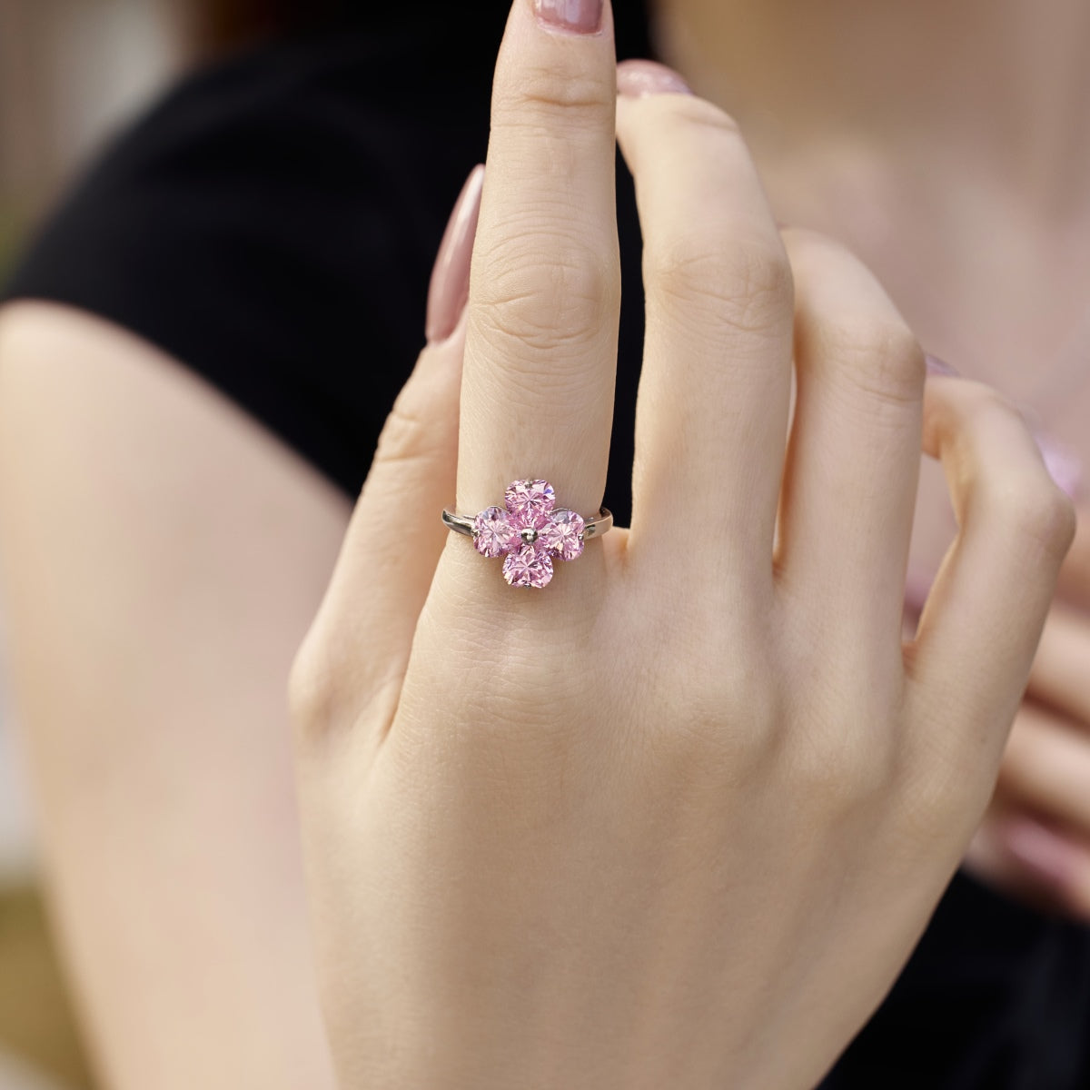 [Vivid Aurora]Heart-shaped Four-Leaf Clover Ball Ring